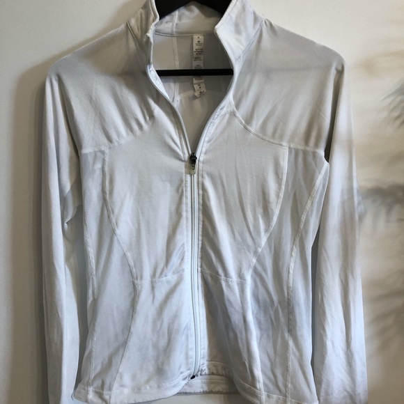 ✨Lululemon Athletica✨ - Picture 2 of 2